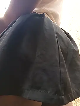 Bootyful me online show from March 3, 8:10 am