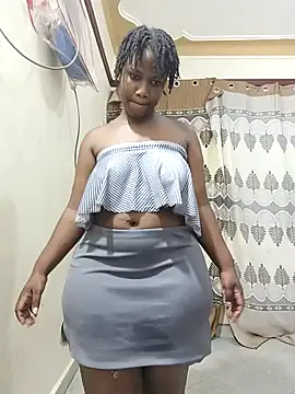 Snapshot of Bootyful_me chatting on June 8, 12:05 am Bootyful me online show from June 8, 12:05 am