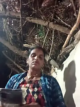 Manvi hote online show from February 19, 4:26 pm