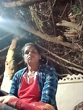 Manvi hote online show from February 4, 1:33 am