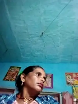 Manvi hote online show from February 3, 6:40 am