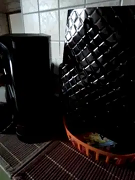 Erz84 online show from November 10, 1:38 pm