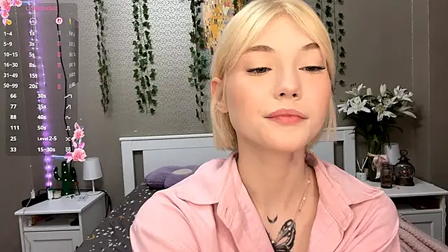 LlsabethHaze online show from February 15, 12:26 pm