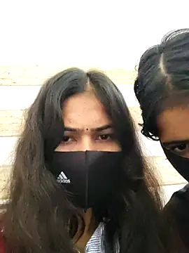 Snapshot of Cute--Sonam chatting on January 10, 5:47 am Cute--Sonam online show from January 10, 5:47 am