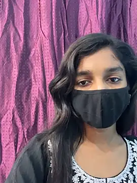 HotxAnamika online show from February 16, 8:35 am