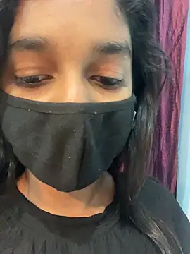 HotxAnamika online show from February 19, 9:06 am