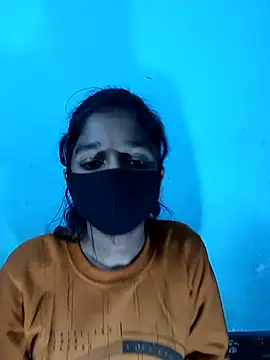 HotxAnamika online show from January 8, 10:10 am