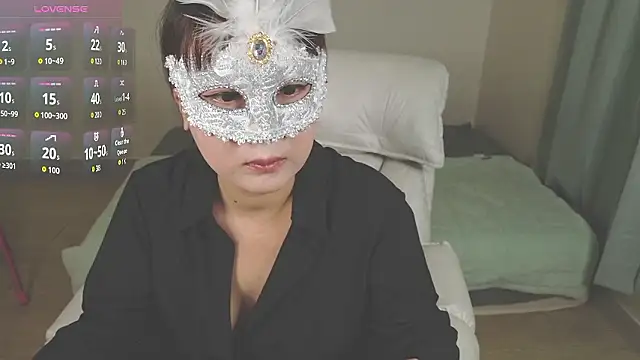 MIJA8922 online show from February 11, 12:05 pm