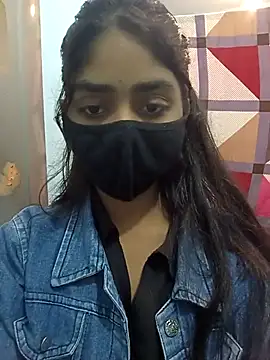 HotxMuskan online show from February 13, 10:04 am