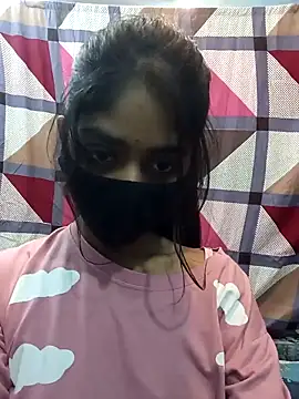 HotxMuskan online show from February 7, 10:01 am