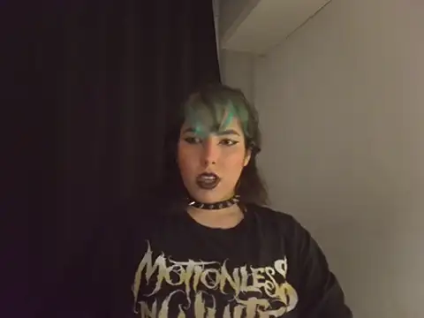 goth latina online show from January 11, 8:49 pm