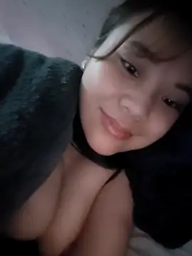 utlesexy online show from February 10, 1:54 pm