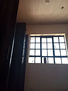 shanicollete online show from January 13, 6:17 am