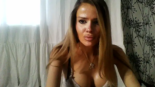 Oriselme online show from February 23, 1:01 pm