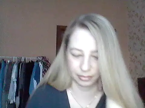 Miralisse online show from February 21, 2:52 pm