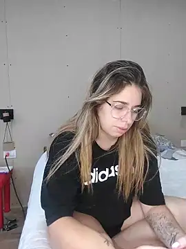 soyanahii online show from March 25, 9:35 pm