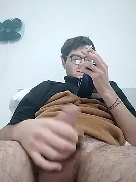 Cum-  online show from February 6, 8:54 am