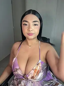 SASHASTRADA  online show from April 12, 1:31 am