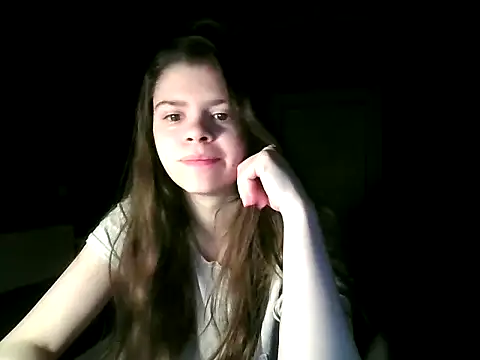 Snapshot of sofi_tom chatting on February 2, 11:48 pm sofi tom online show from February 2, 11:48 pm