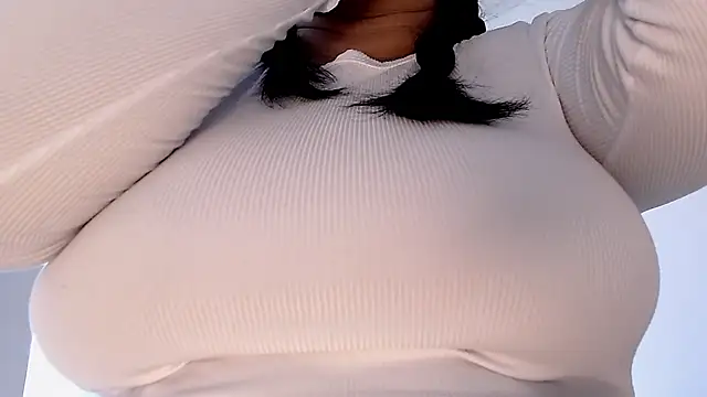 isabelateran online show from July 10, 7:36 pm