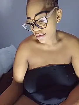 Sultrydiva1 online show from February 22, 8:17 am