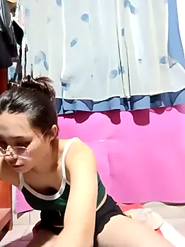 Sexyhanna14 online show from March 18, 2:48 am