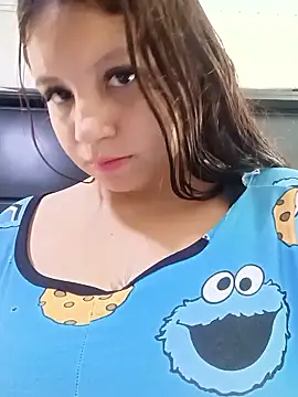 Snapshot of dirty-shell chatting on January 7, 1:38 pm dirty-shell online show from January 7, 1:38 pm