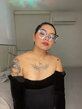 Savage Doll online show from January 14, 4:49 am