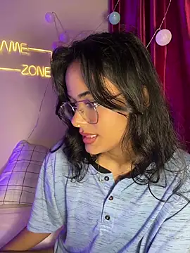 Iam Lyan  online show from January 31, 9:46 pm