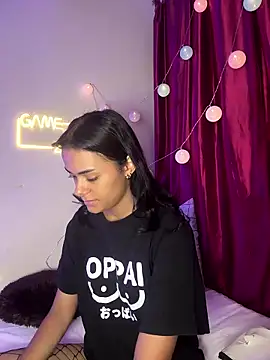 Iam Lyan  online show from January 16, 5:17 pm