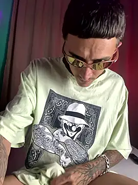 SweetCumshot online show from January 12, 2:40 am