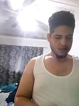 DrosXO online show from May 8, 6:12 pm