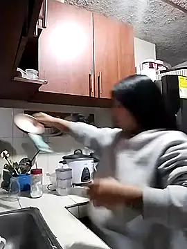 NoaBaker online show from January 13, 2:48 am