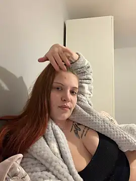 DarkdesireXoX online show from March 21, 8:35 pm