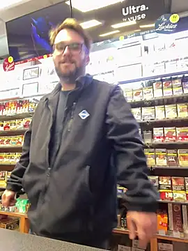 Dominic2295 online show from February 11, 5:07 am