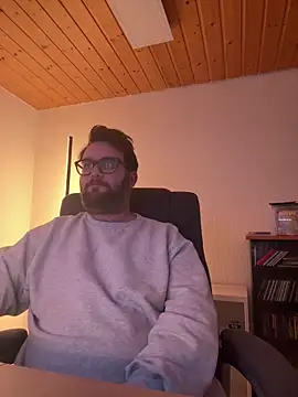 Dominic2295 online show from February 15, 10:47 am