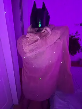 Snapshot of hexaxex chatting on February 5, 3:24 am hexaxex online show from February 5, 3:24 am