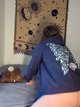 teenyblossom online show from March 11, 12:10 pm