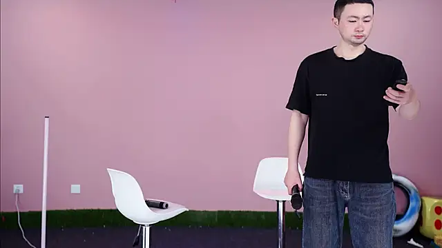 w-lucky online show from February 16, 3:21 pm