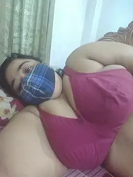 momo loves online show from July 10, 5:18 am