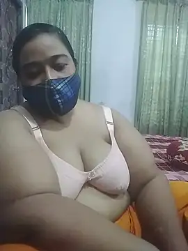 momo loves online show from June 5, 5:34 am
