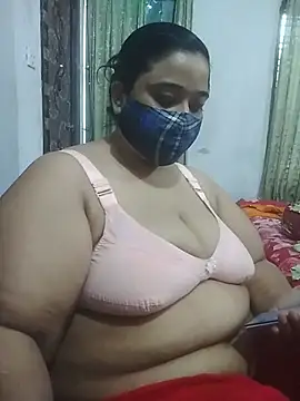 momo loves online show from April 23, 6:20 am