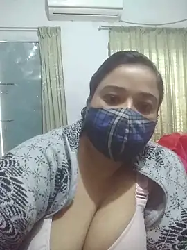 momo loves online show from February 17, 4:21 am