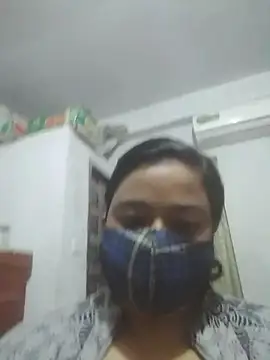 momo loves online show from February 19, 5:54 pm