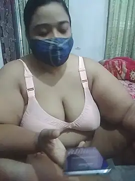 momo loves online show from April 11, 3:14 am