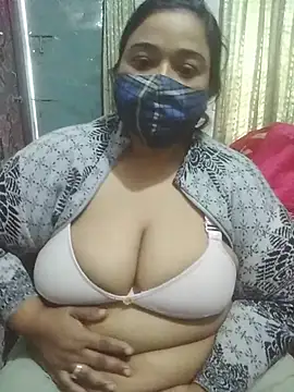 momo loves online show from February 19, 5:26 am