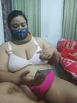 momo loves online show from March 12, 6:34 pm