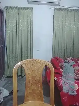 momo loves online show from February 25, 5:57 pm