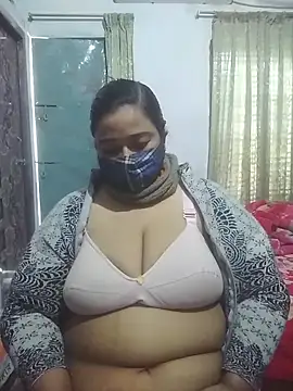 momo loves online show from February 13, 4:01 am