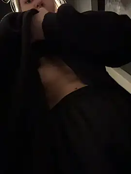 AshleyMur online show from February 28, 5:29 am